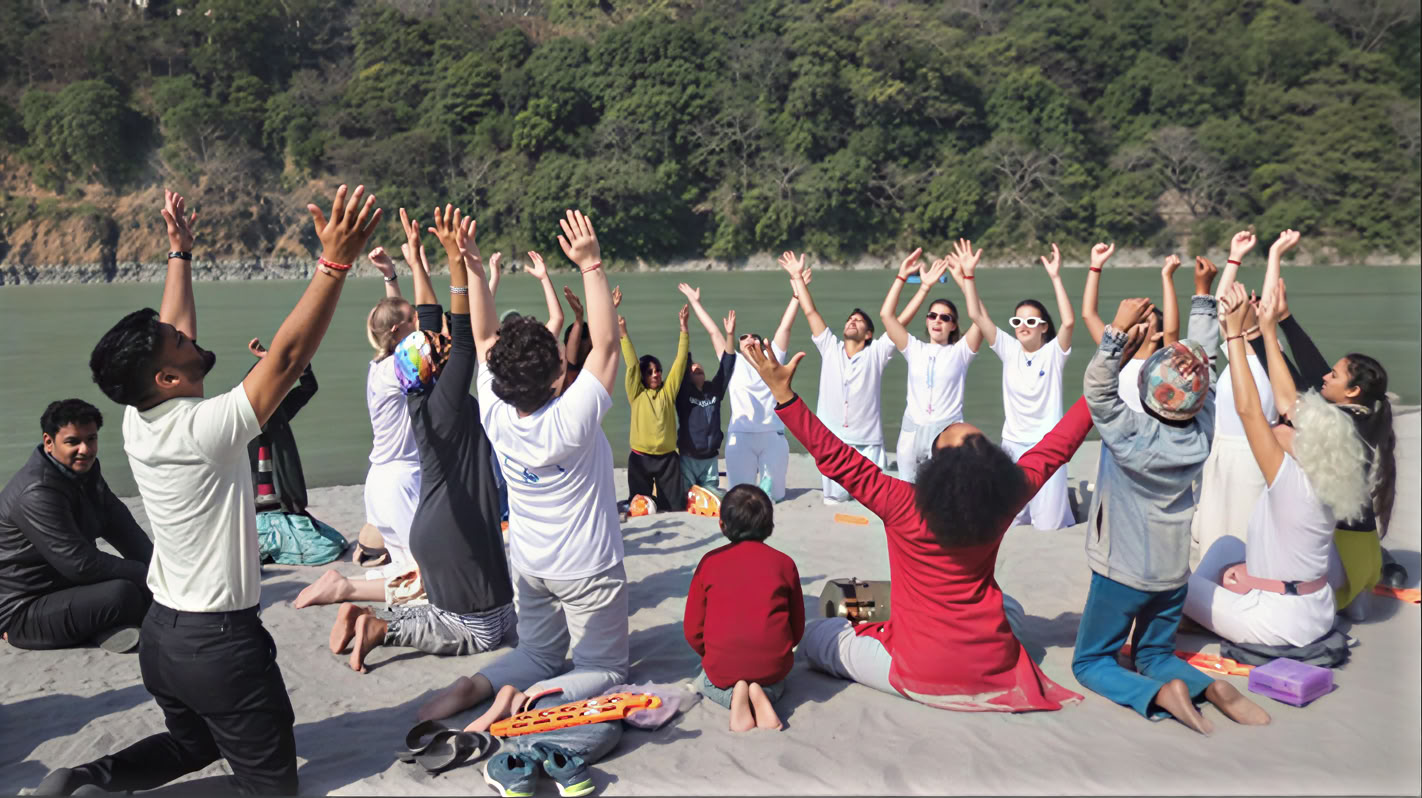 200-uurs yogadocentenopleiding in Rishikesh – 1 juni t/m 26 juni 2026