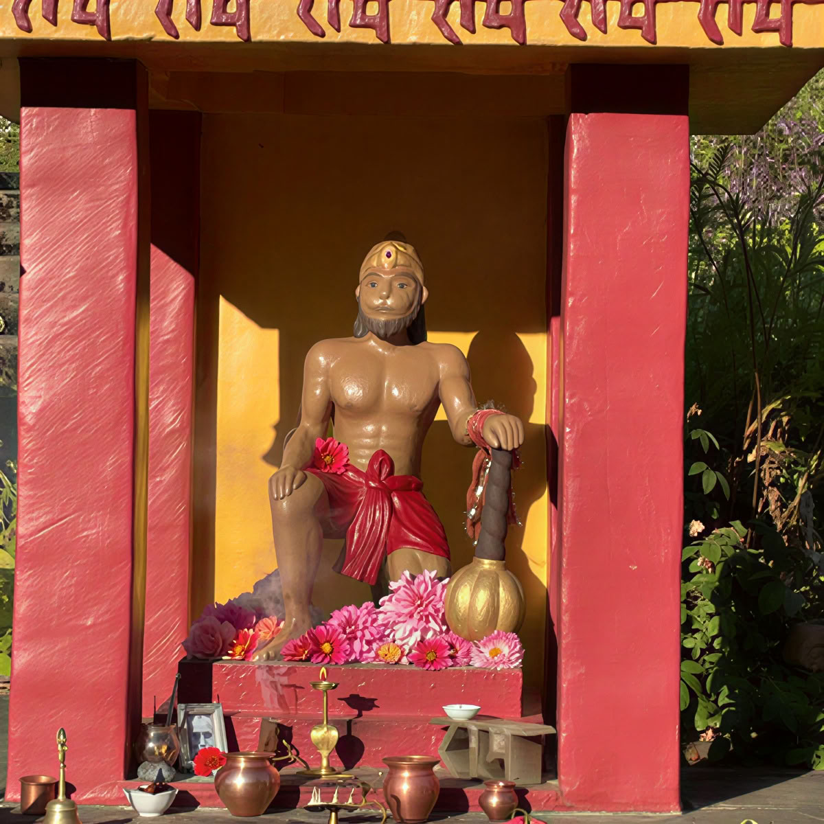 Hanuman-puja