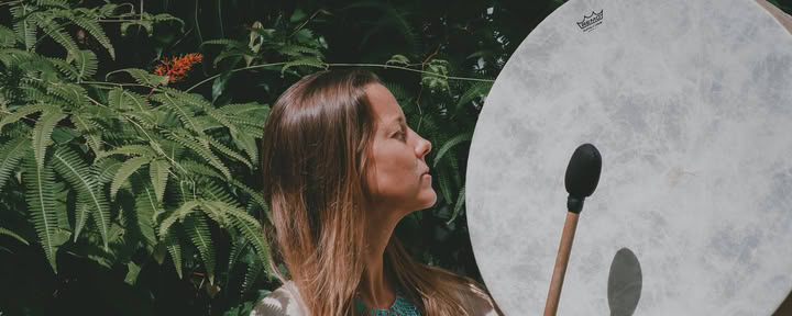 Empowerde vrouw - Transformerend equinoxretreat
