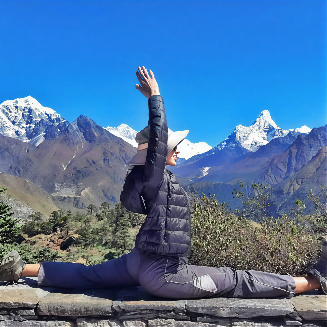 200-uurs yogadocentenopleiding in Nepal - 22 dagen - 01 jan - 22 jan 2027