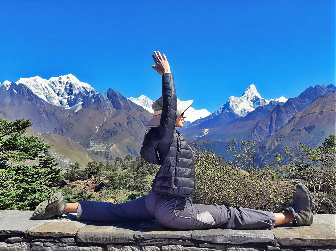200-uurs yogadocentenopleiding in Nepal - 22 dagen - 01 jan - 22 jan 2027