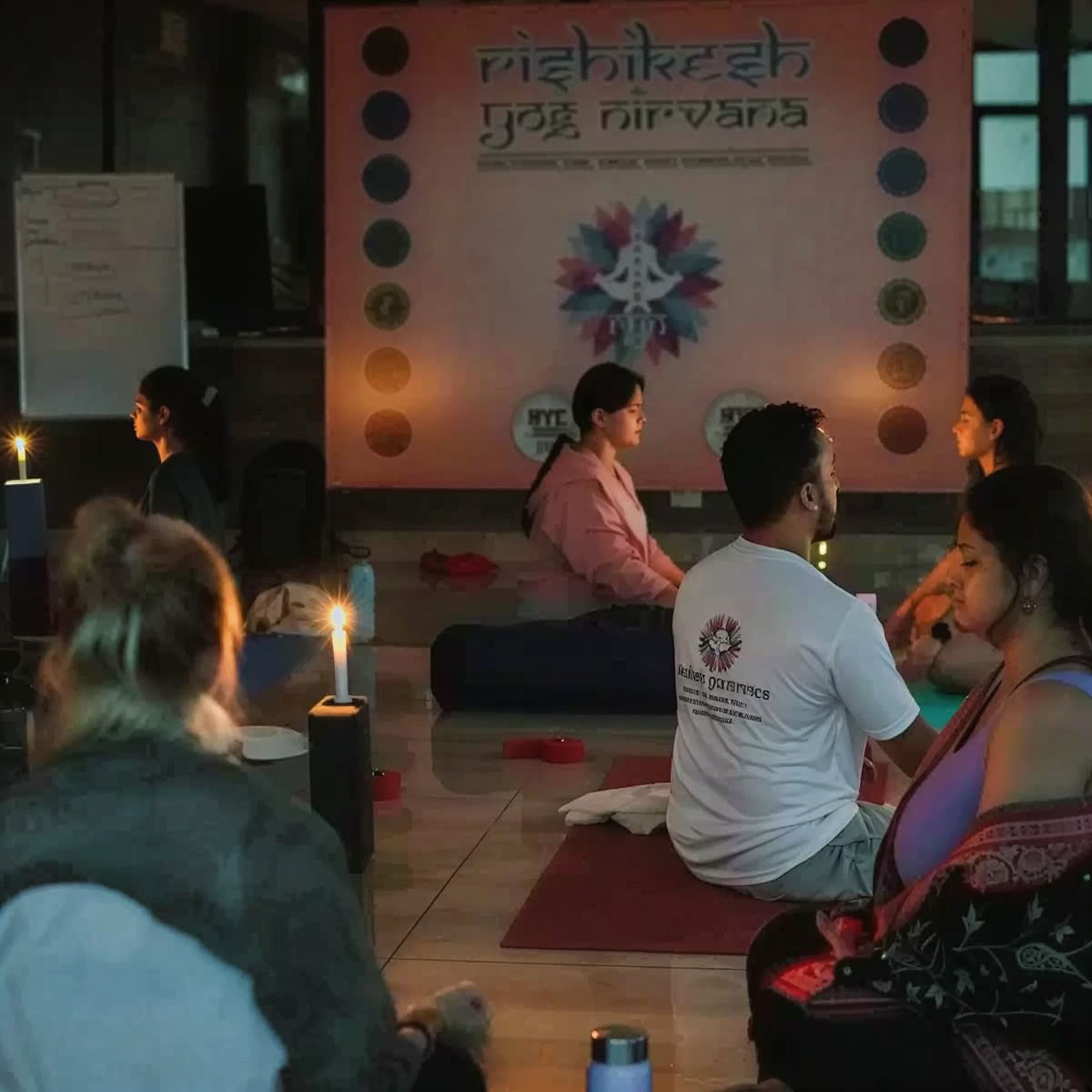 Prenatale yogadocentenopleiding