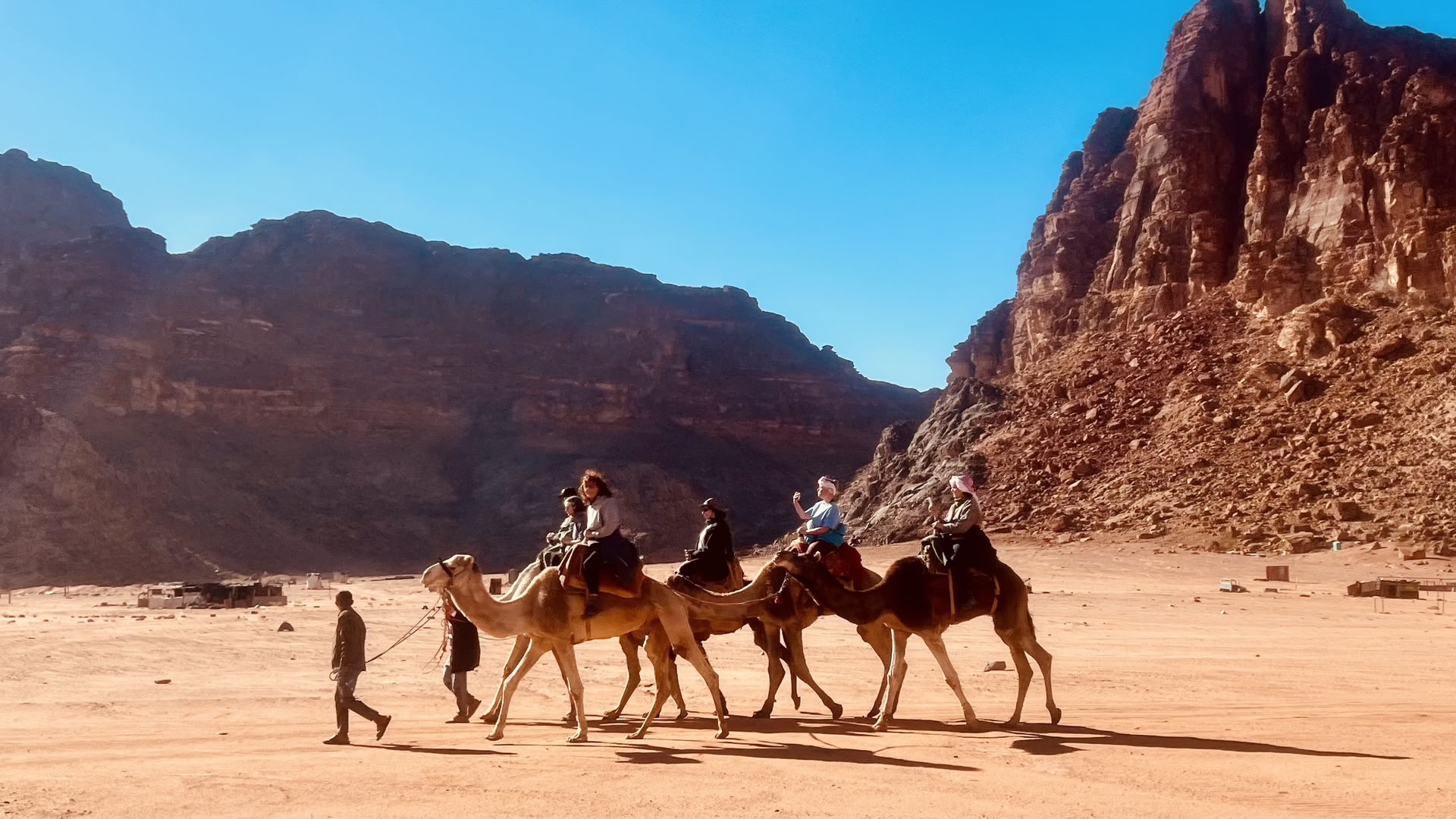 4-daags kameeltrekavontuur met bedoeïenen in Wadi Rum, Jordanië
