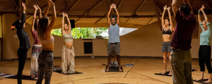 IPSALU Tantra Kriya Yoga I Niveau 2 Cobraademhaling — Brave Earth