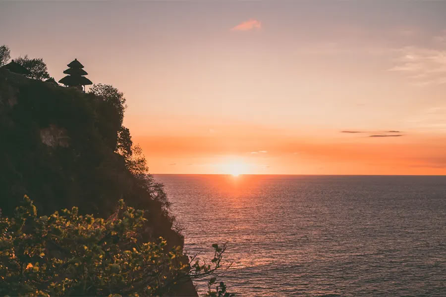 Lucidflow 100 uur van 300 uur YTT - Yoga Docentenopleiding Bali