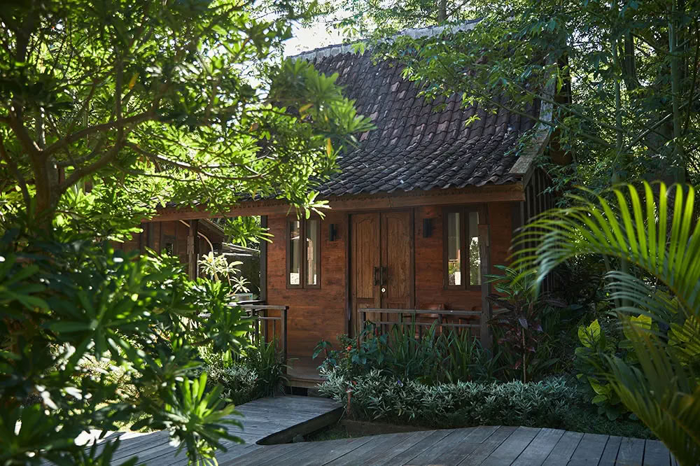 Lucidflow 100 uur van 300 uur YTT - Yoga Docentenopleiding Bali