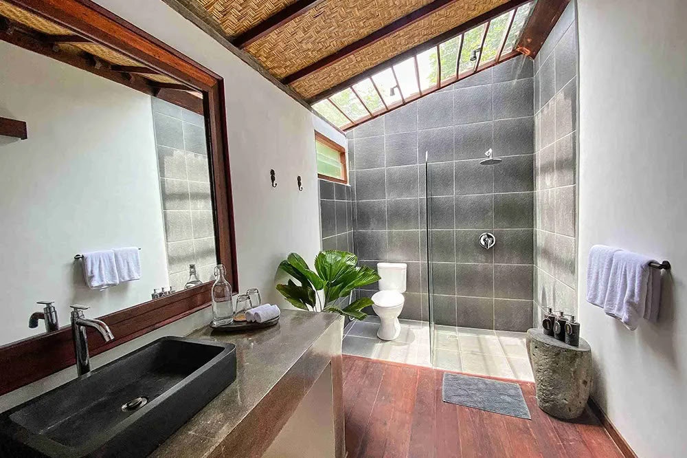Lucidflow 100 uur van 300 uur YTT - Yoga Docentenopleiding Bali