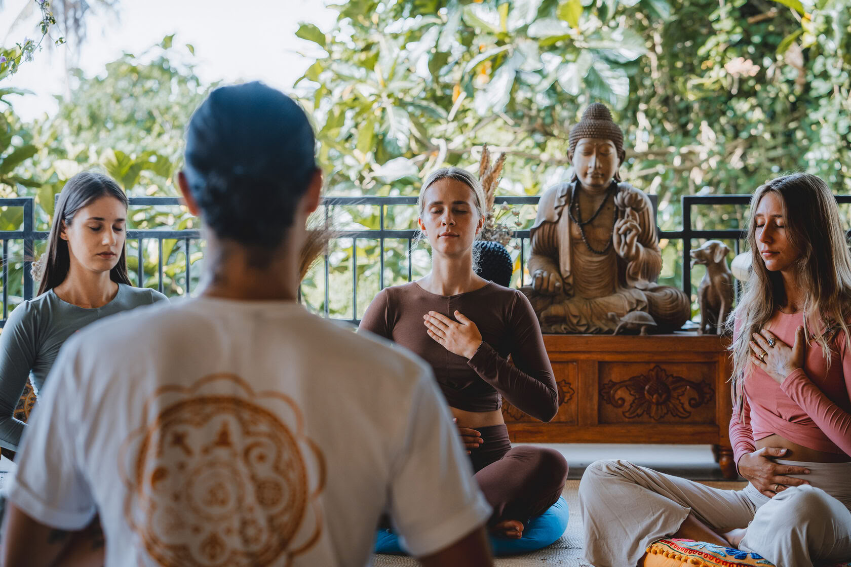 200 uur yogadocentenopleiding op Bali, Amertham
