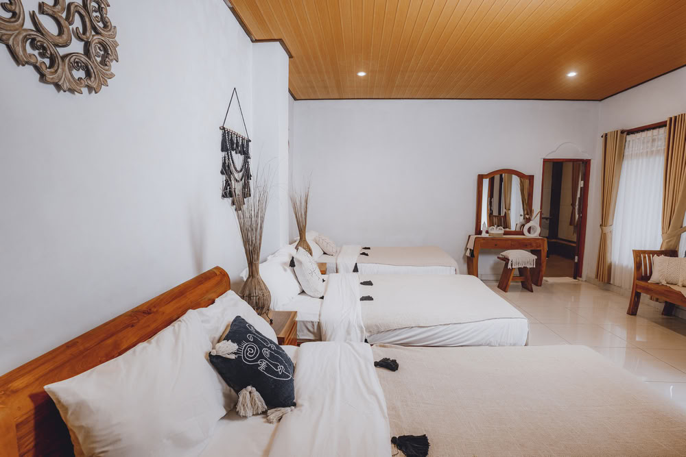 200 uur yogadocentenopleiding op Bali, Amertham