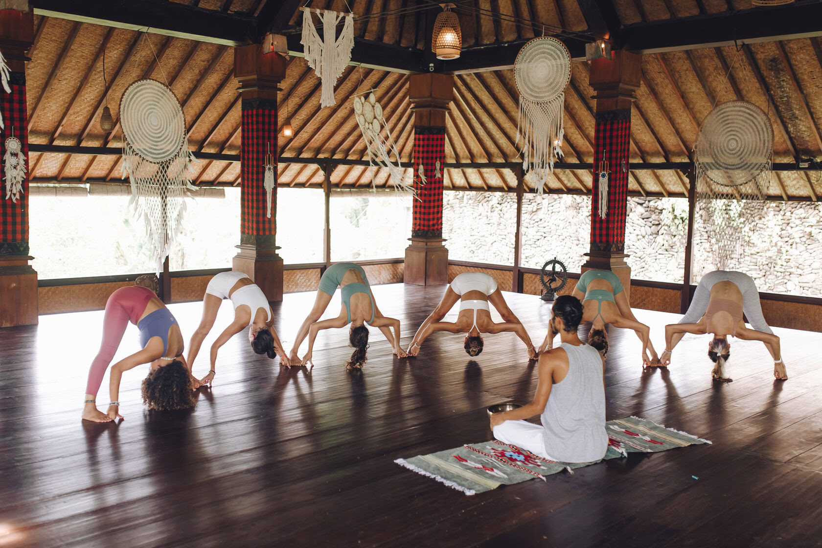 200-uurs yogadocentenopleiding