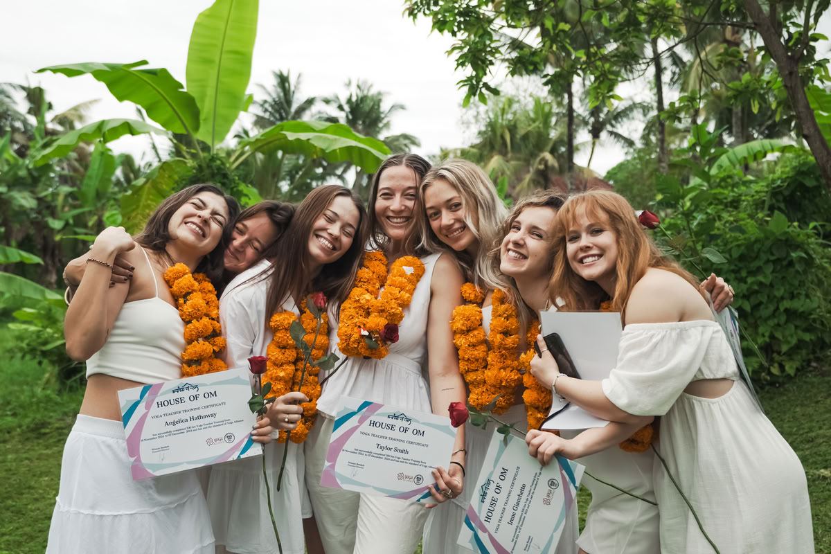 200-uurs yogadocentenopleiding