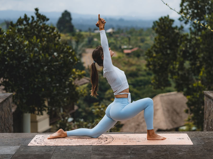 Hybride yogadocentenopleiding van 200 uur/300 uur – 24 aug. – 6 sep. 2026