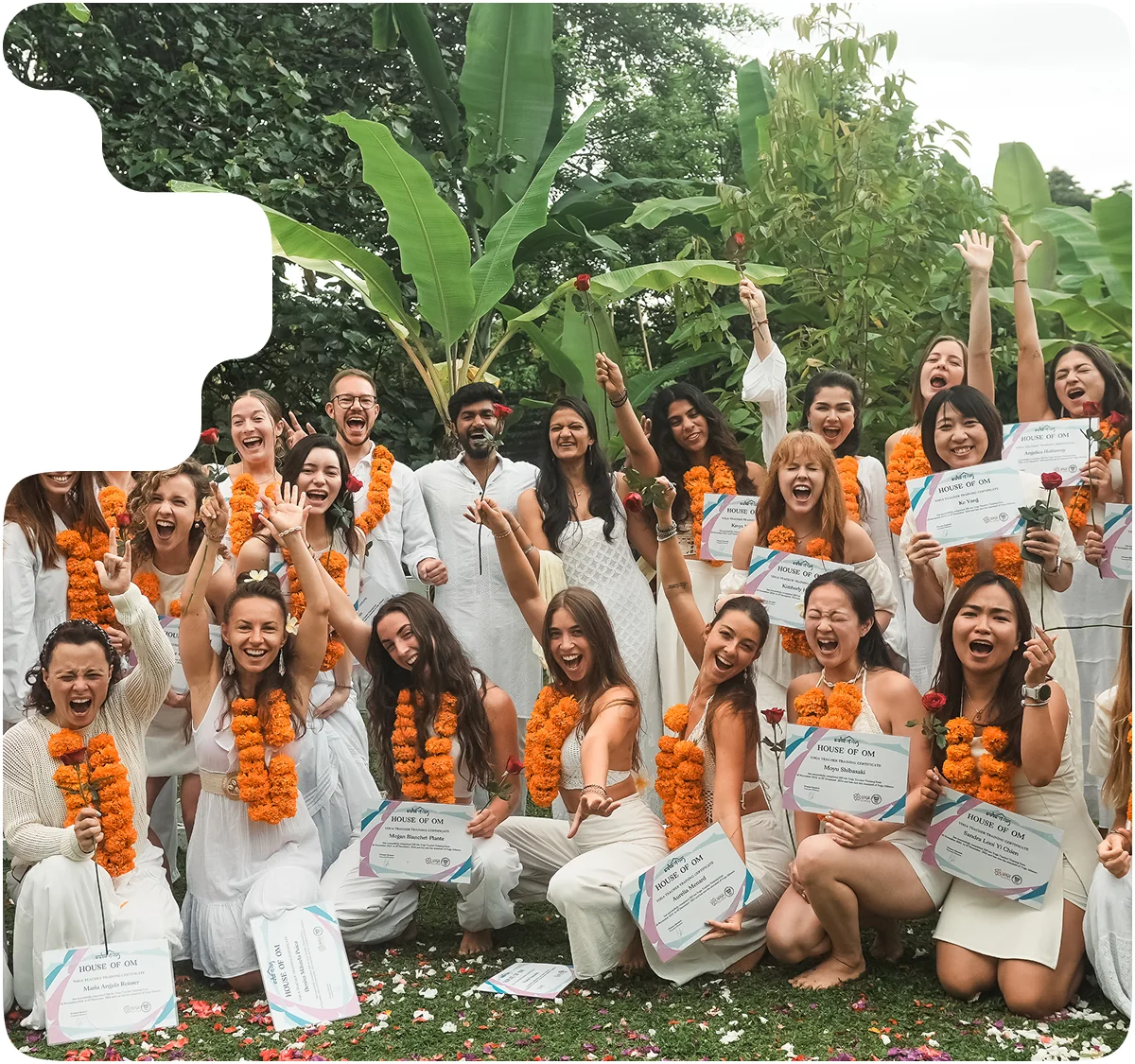 200-/300-uurs hybride yogadocentenopleiding – 1 okt. – 14 okt. 2026