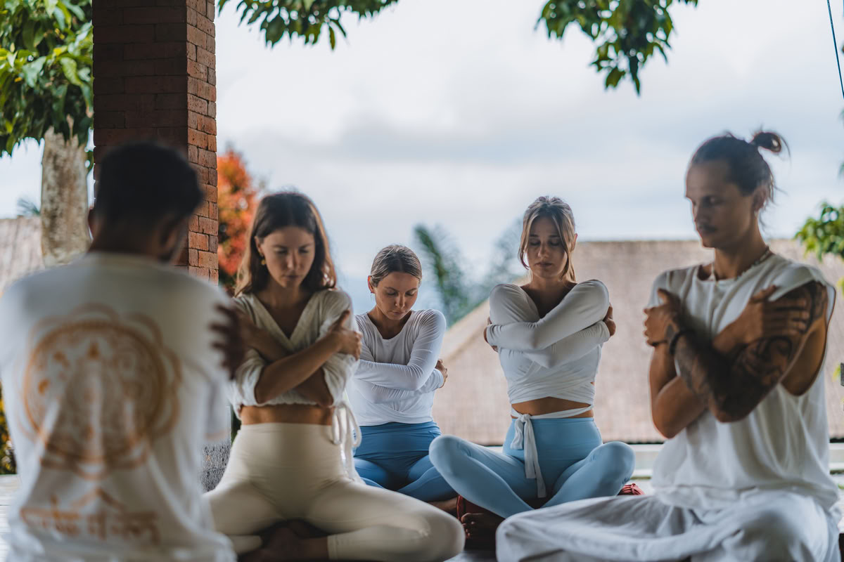 300-uurs yogadocentenopleiding – 24 aug. – 19 sep. 2026