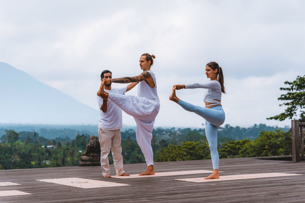 300-uurs yogadocentenopleiding – 24 aug. – 19 sep. 2026