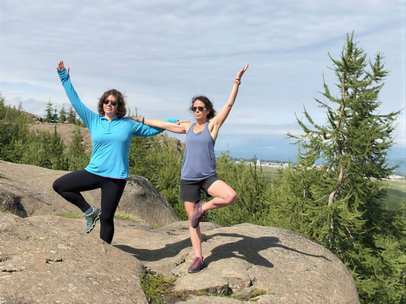 Yoga- en wandelretreat onder de middernachtzon in IJsland – Data 2026