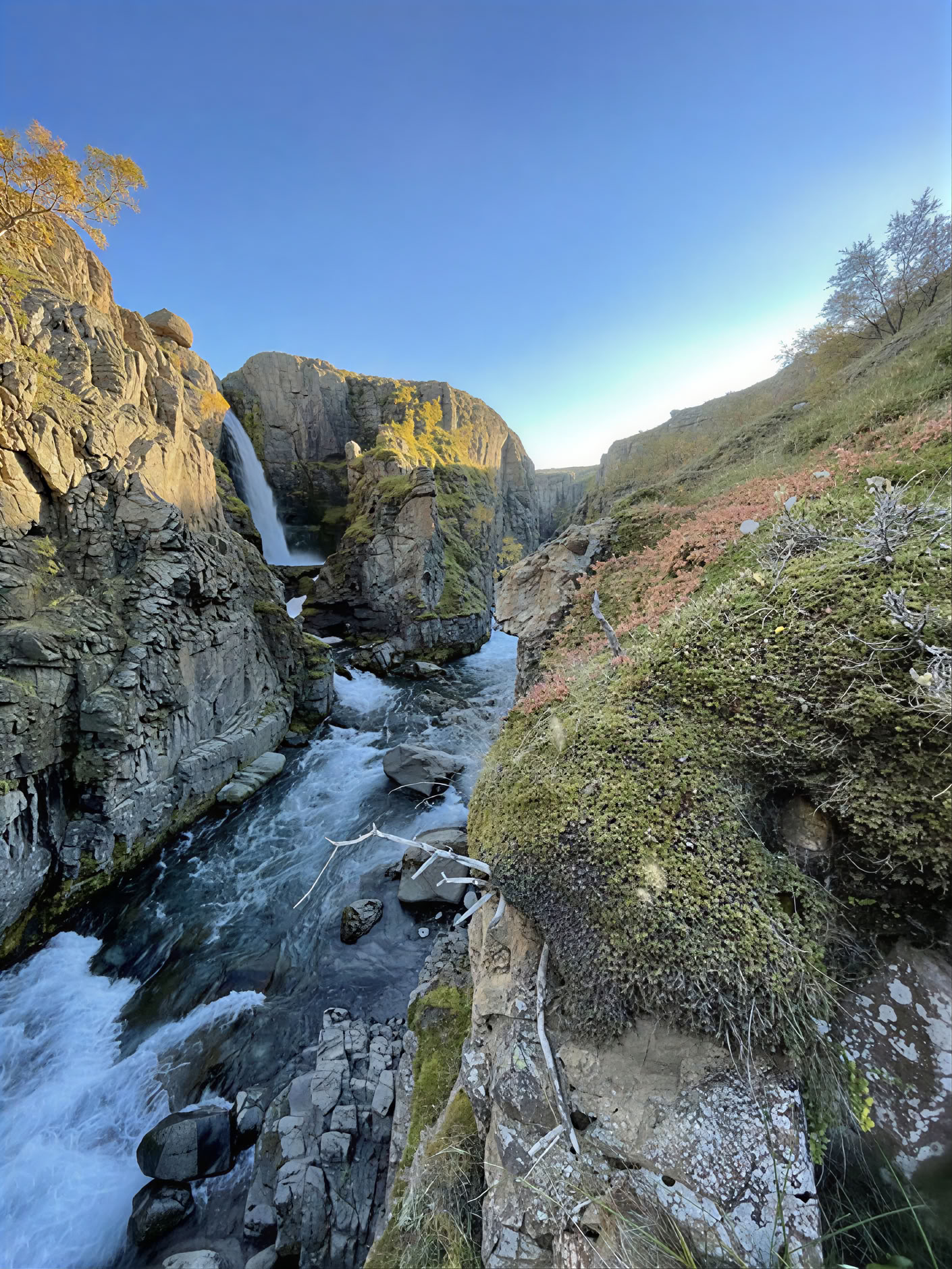 Yoga & hike - Herfstretreat in IJsland