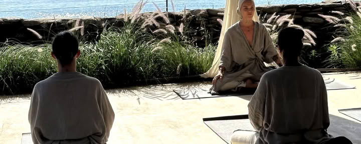 Zelfessentie: een yogaretraite