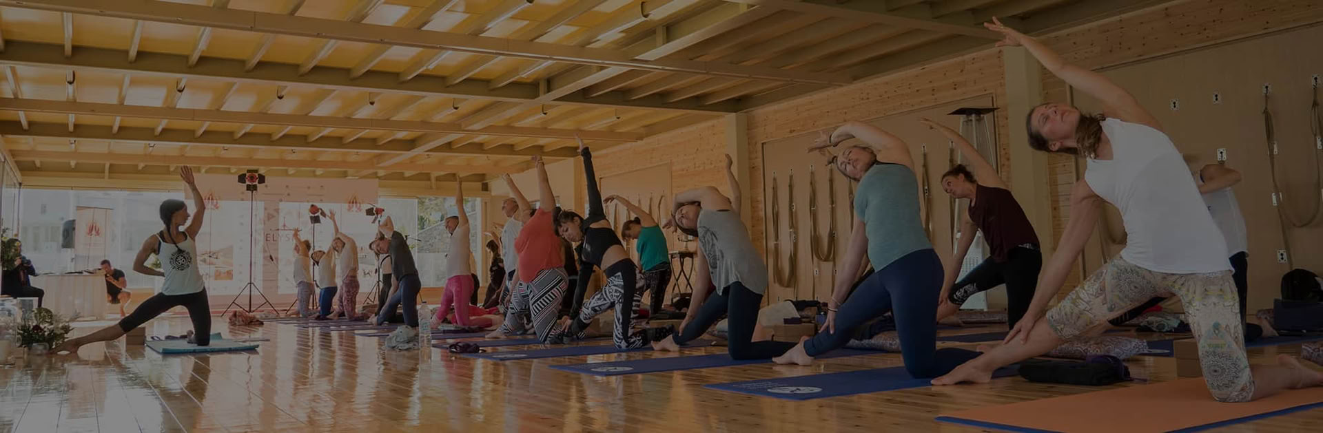 Elysia Yoga Conventie