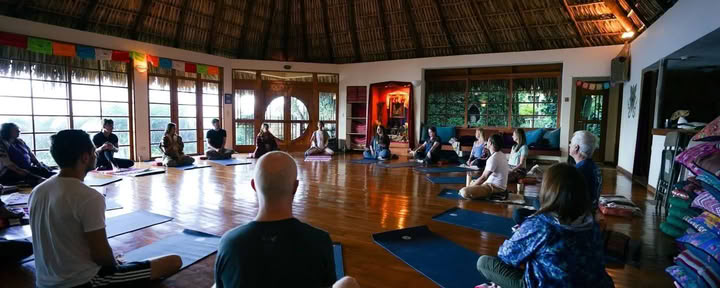 Kirtan Leiderschapstraining / Ananda Das — Villa Sumaya
