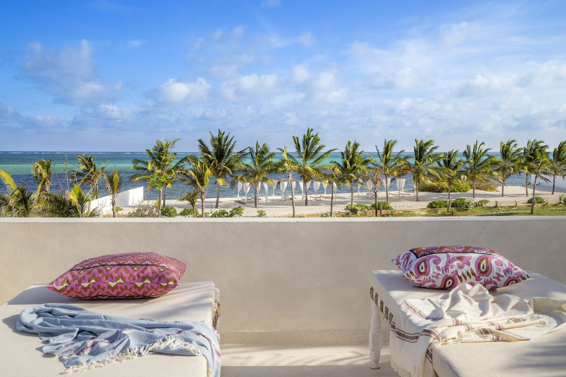 Keniaanse yoga- en safariretreatkamers