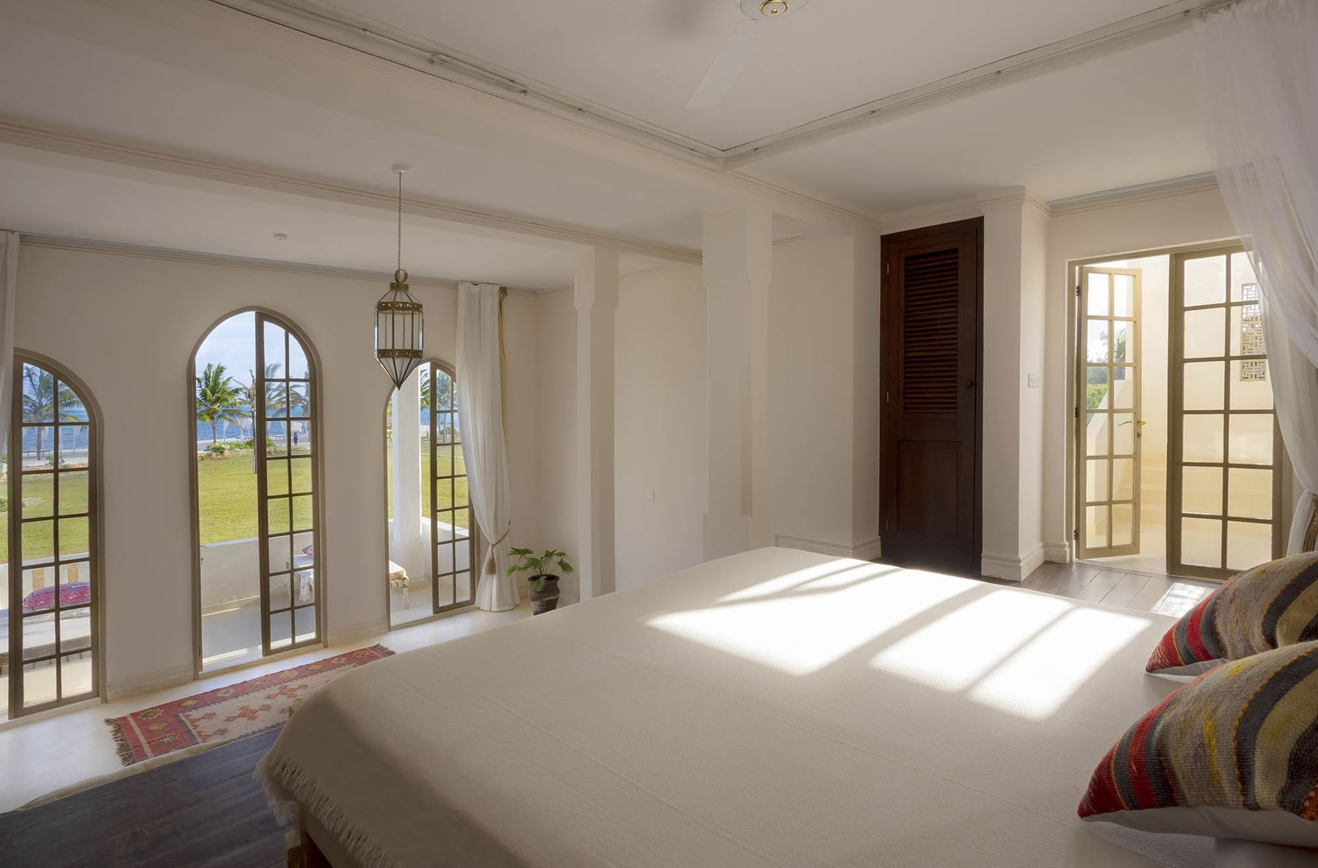 Keniaanse yoga- en safariretreatkamers