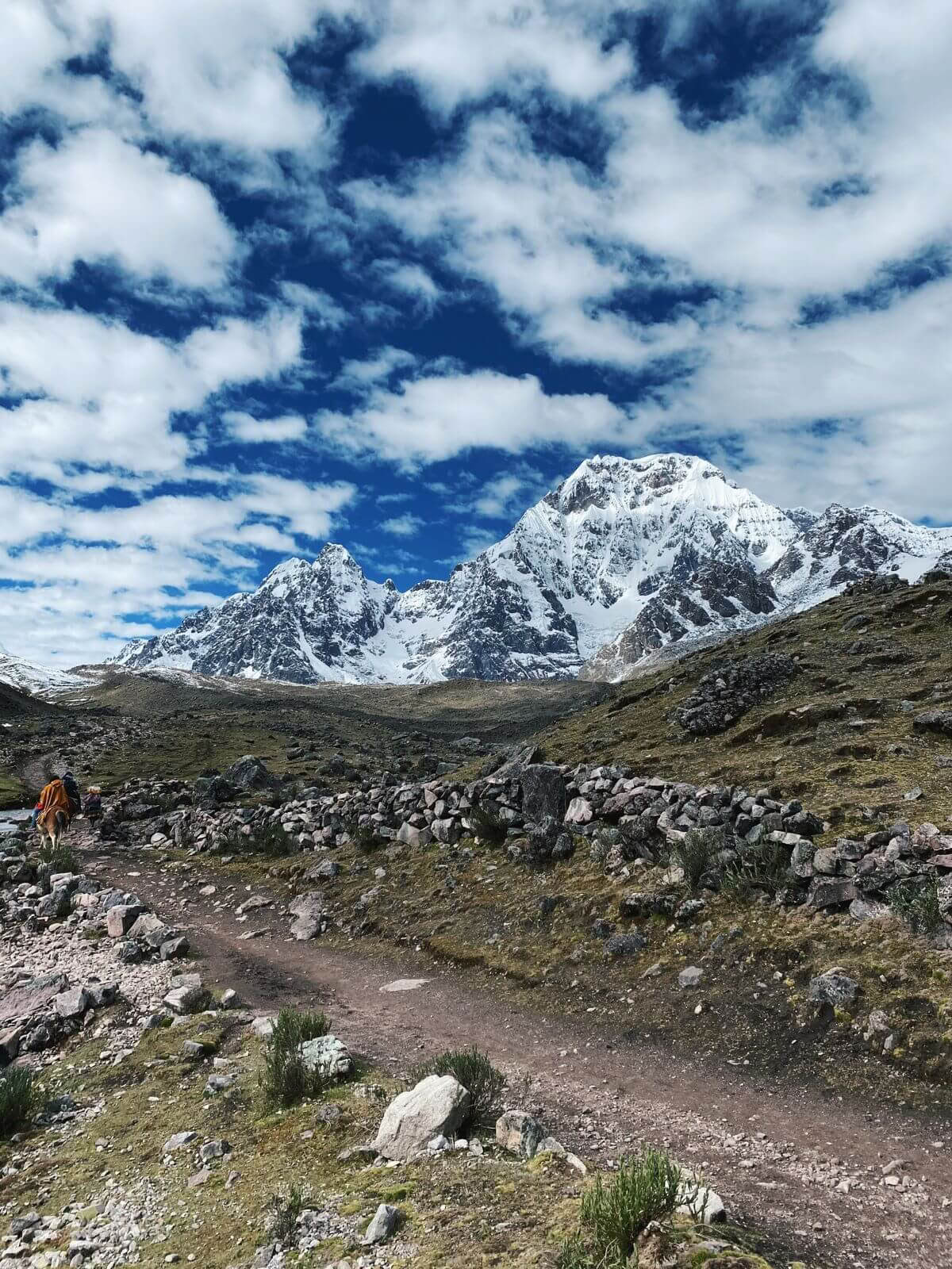 Trek naar de oude ruïnes van Waqrapukara (hele dag)
