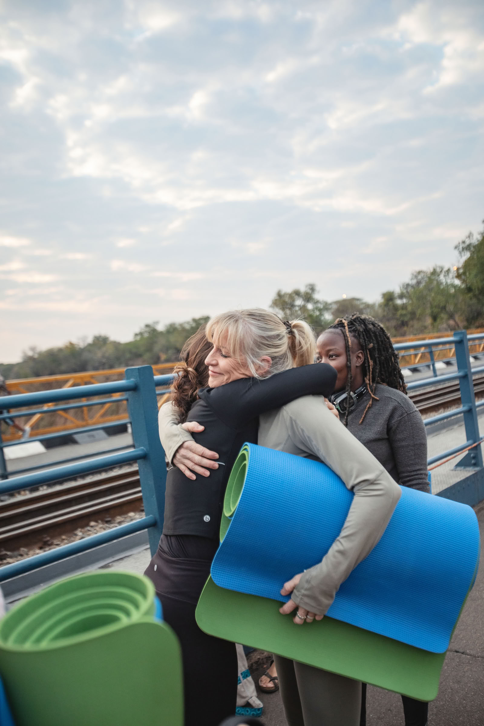 Yoga op de brug