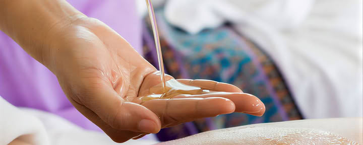 Indiase hoofdmassage / rugmassage