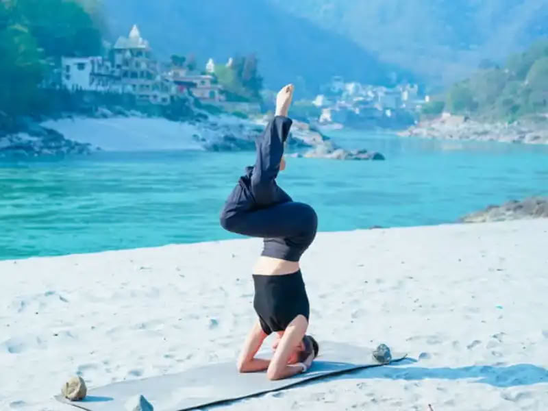 300-uurs Hatha-yogadocentenopleiding