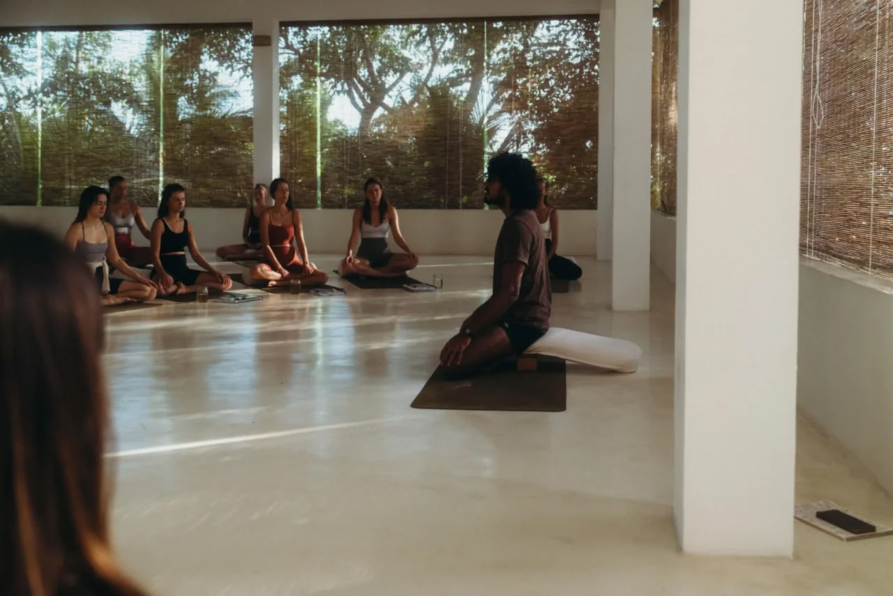 Synergie Vinyasa Yogaretreat bij Lanka Yoga