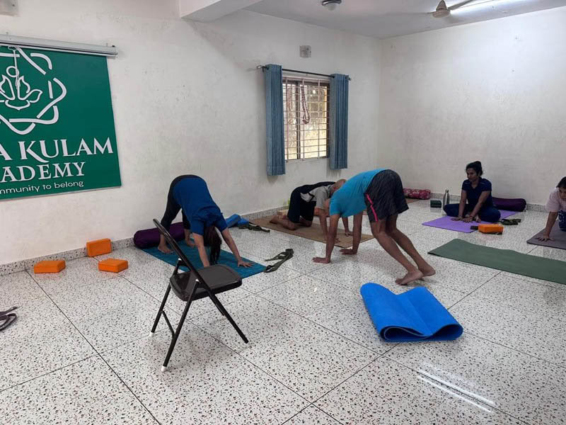 200 uur doordeweeks yoga-lerarenopleiding in Bengaluru