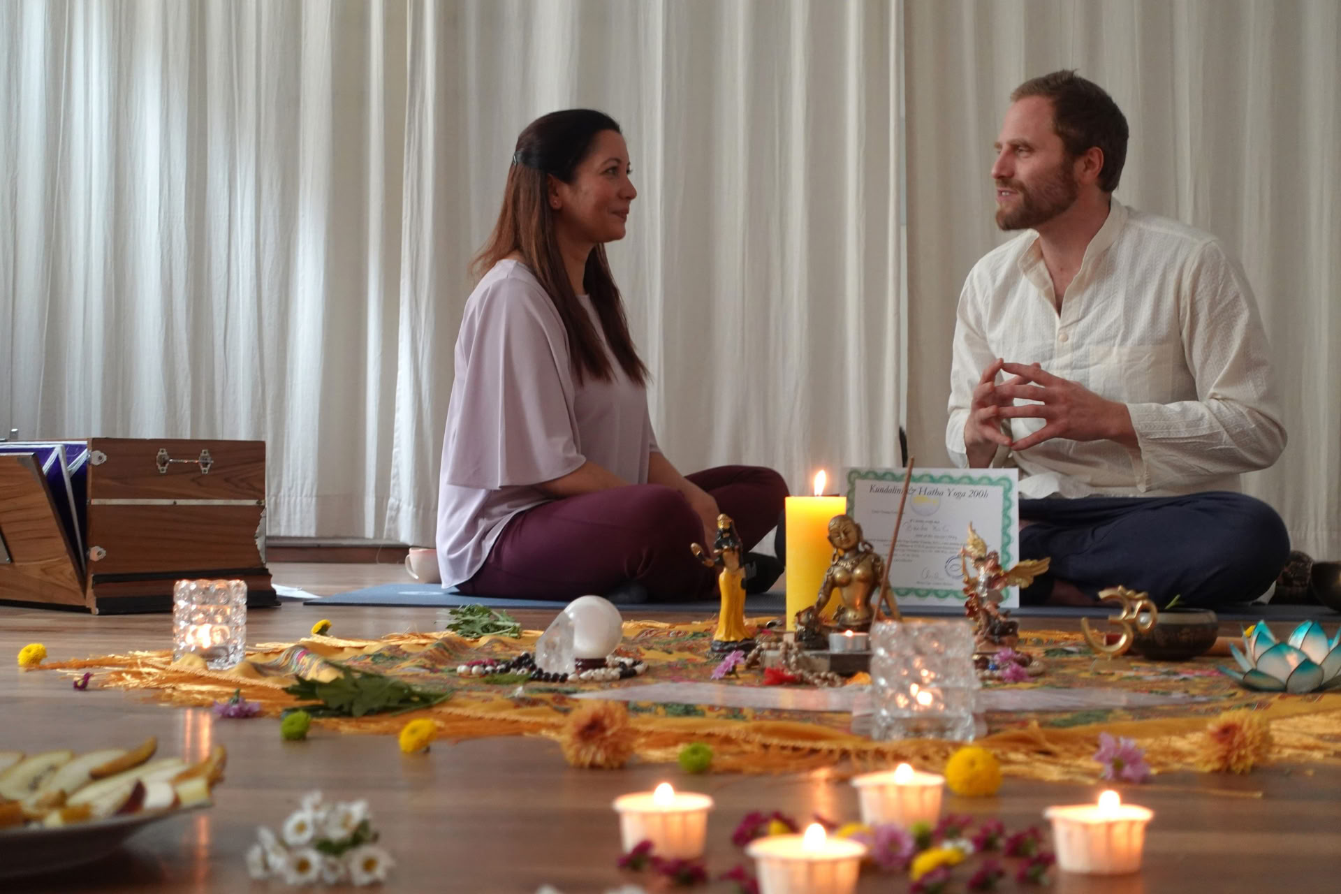 200 uur RYT® Yoga Alliance-lerarenopleiding