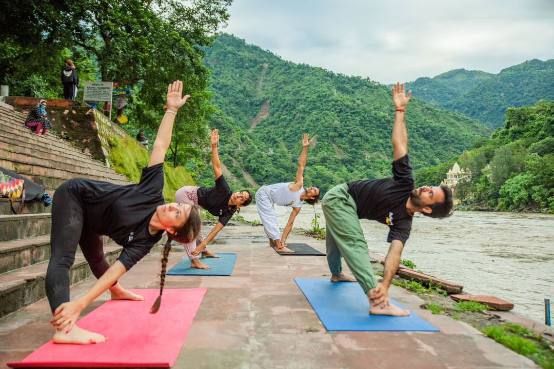300-uurs yogadocentenopleiding in Rishikesh