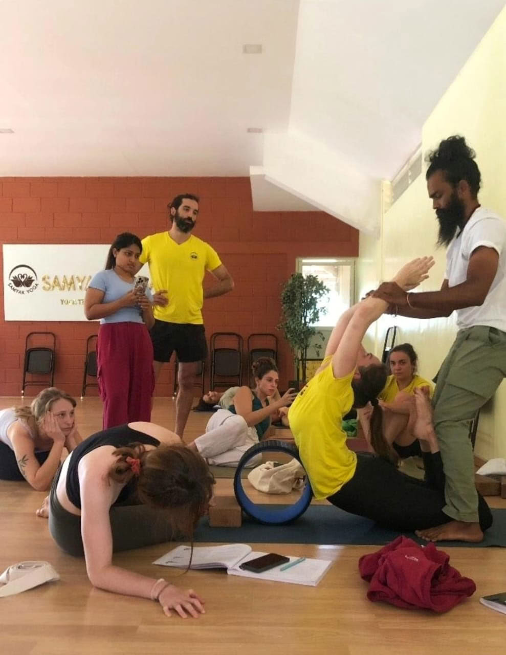 100-uurs residentiële pranayama-docentenopleiding