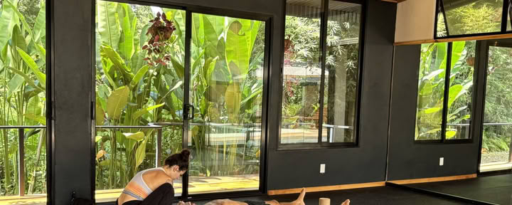 Holosomatische ademwerk- en yogaretraite in Costa Rica in oktober