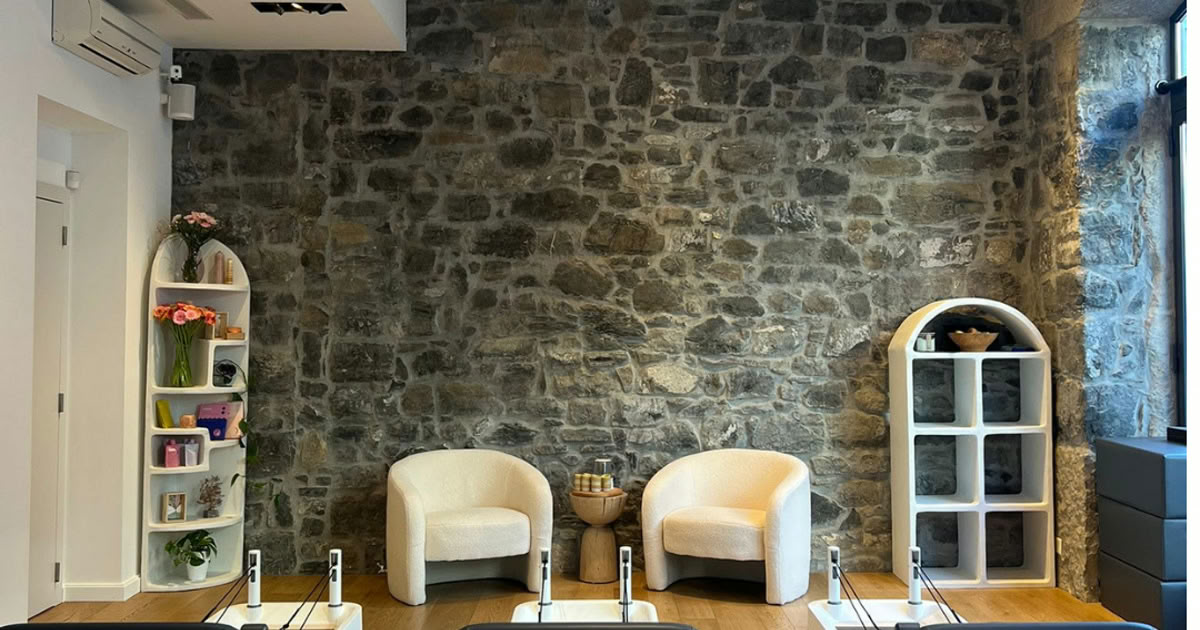 Beginners Reformer Pilates in Genève
