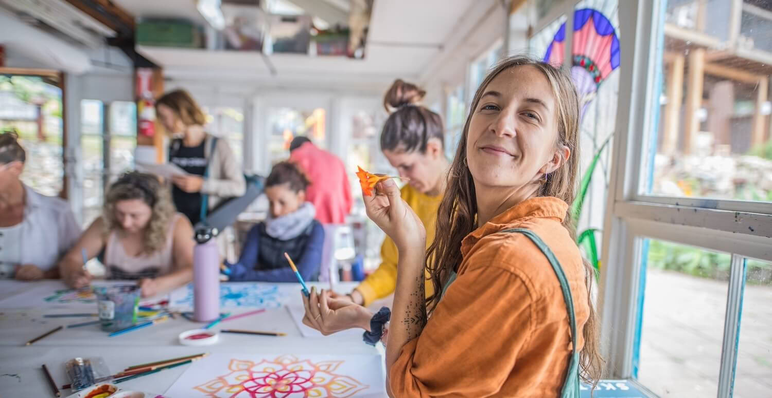 Genezing door Creativiteit: Kunst en Psychologie Samenbrengen voor Persoonlijke Groei en Verandering
