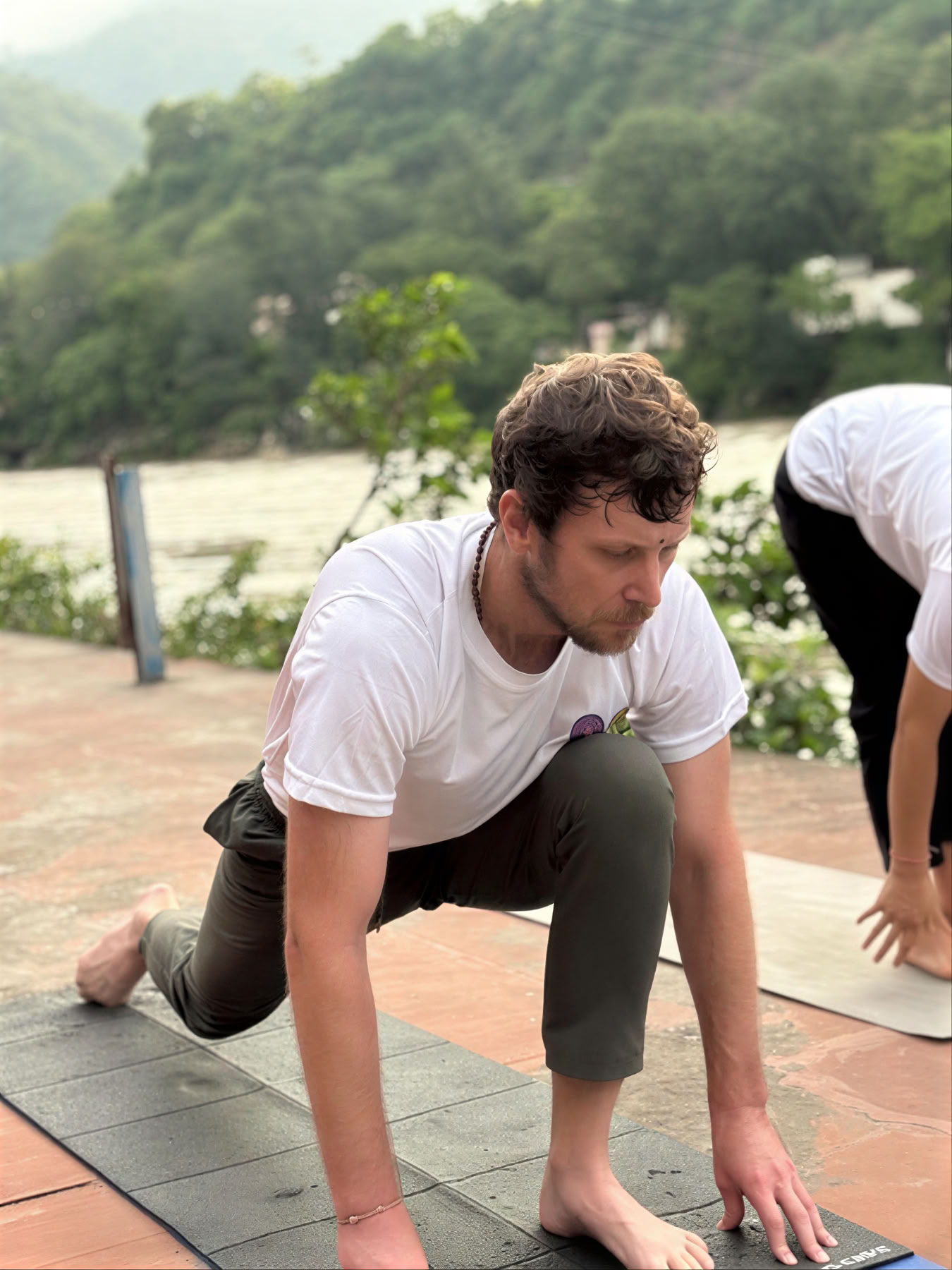 500-uurs yogadocentopleiding in Rishikesh