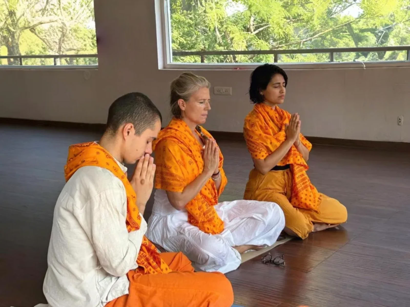 200-uurs yogadocentenopleiding