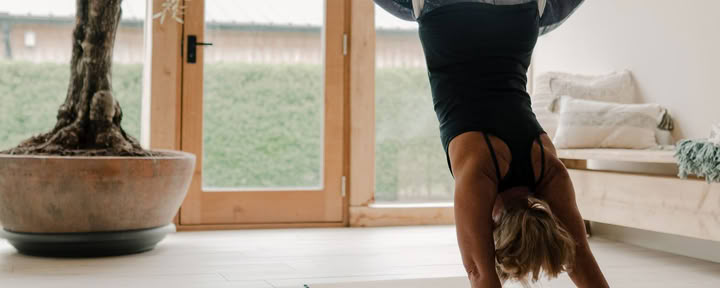 Workshop Aerial & Trapeze Yoga voor Gevorderden met Jane & Zoe