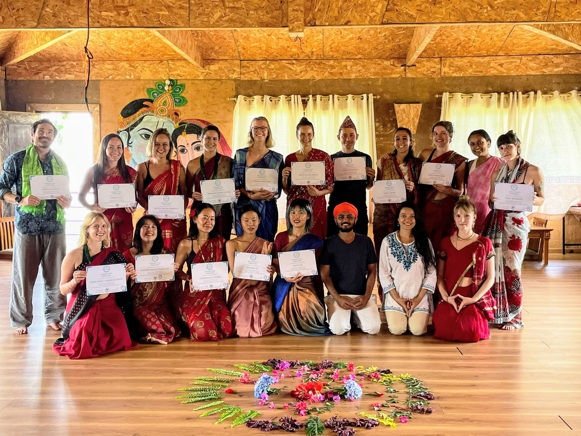 200 uur yoga-lerarenopleiding met uitzicht op de Himalaya in Astam, vlak bij Pokhara
