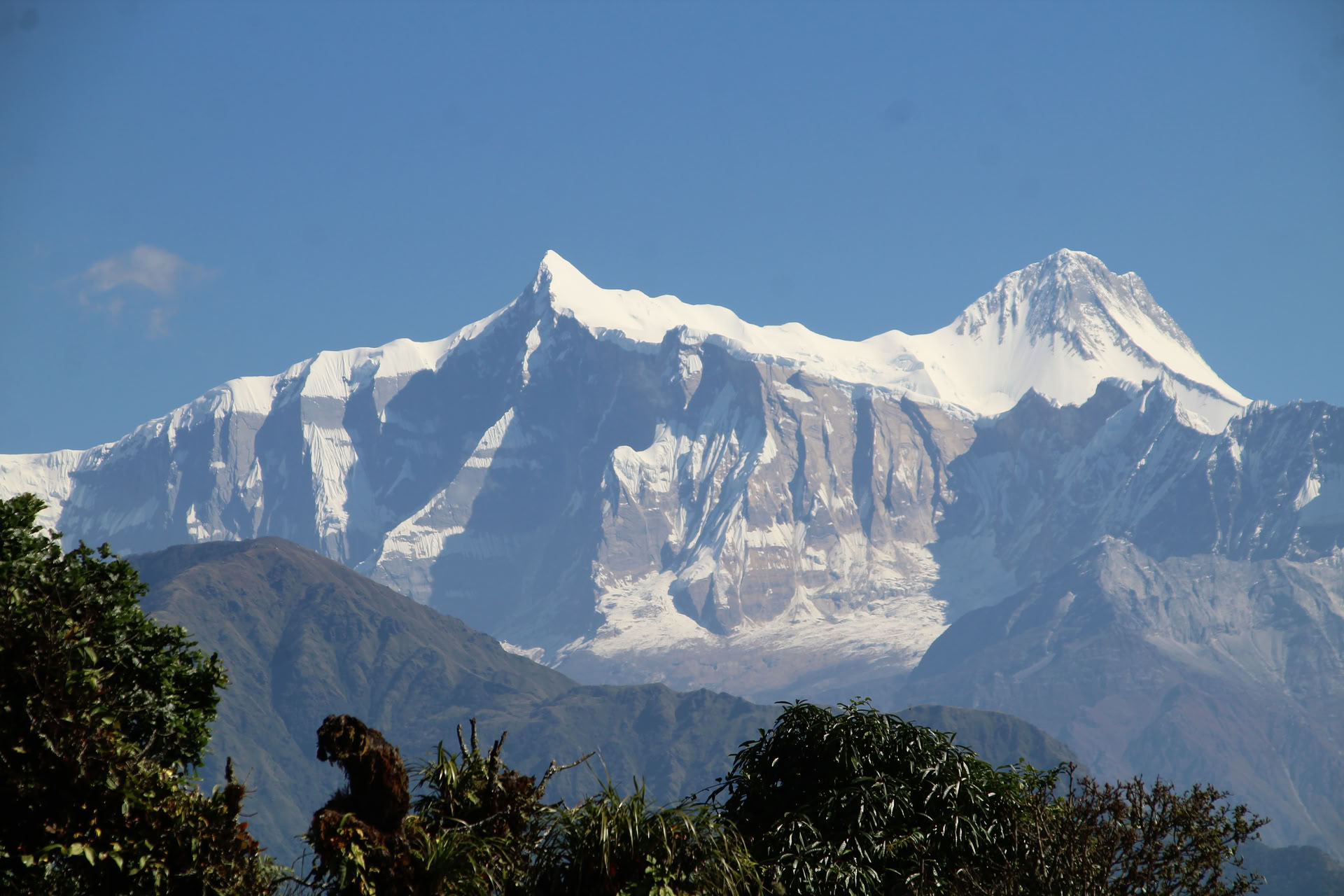 200 uur yoga-lerarenopleiding met uitzicht op de Himalaya in Astam, vlak bij Pokhara
