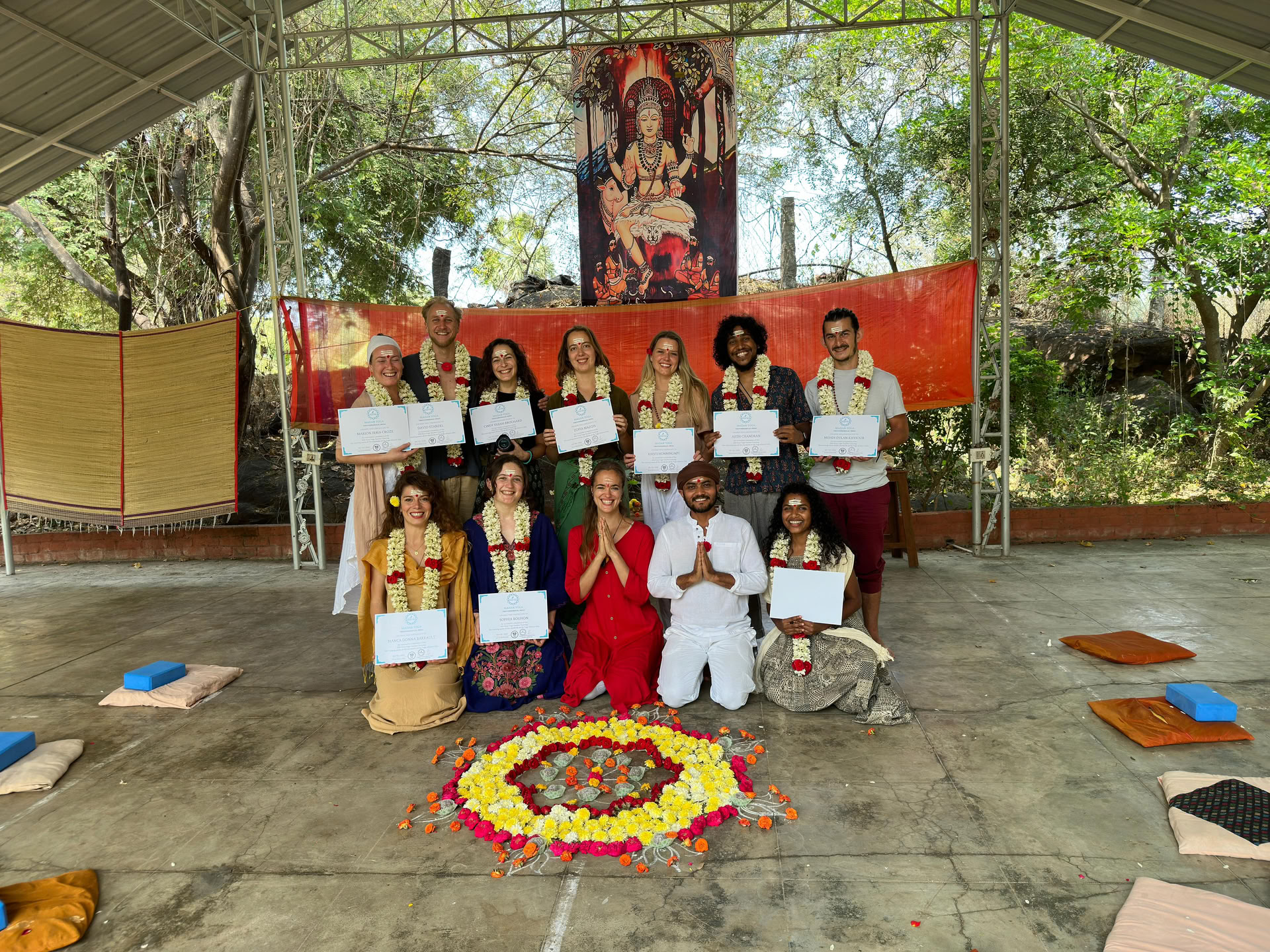 200-uurs yogadocentenopleiding