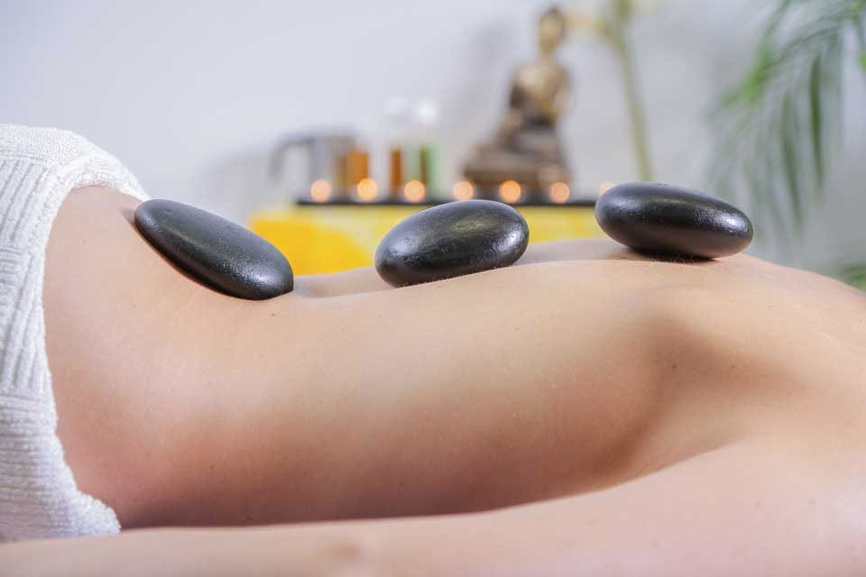 Hotstonemassage