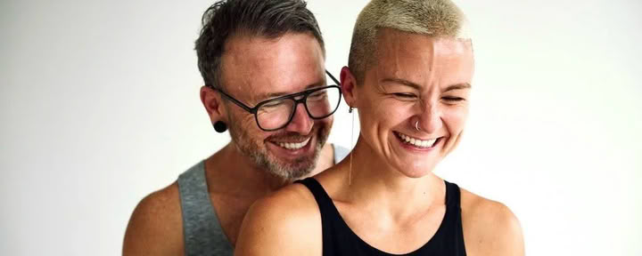Ashtanga-verdiepingssessie met David Robson & Jelena Vesić