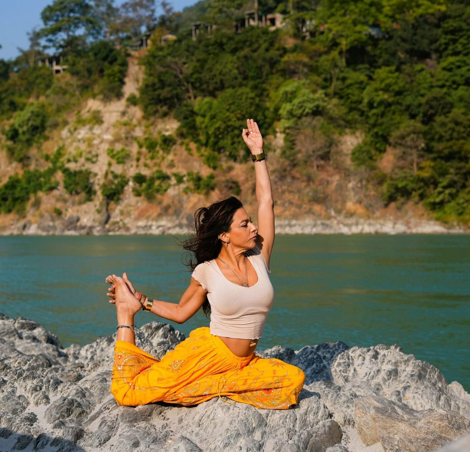 100-uurs yogadocentenopleiding