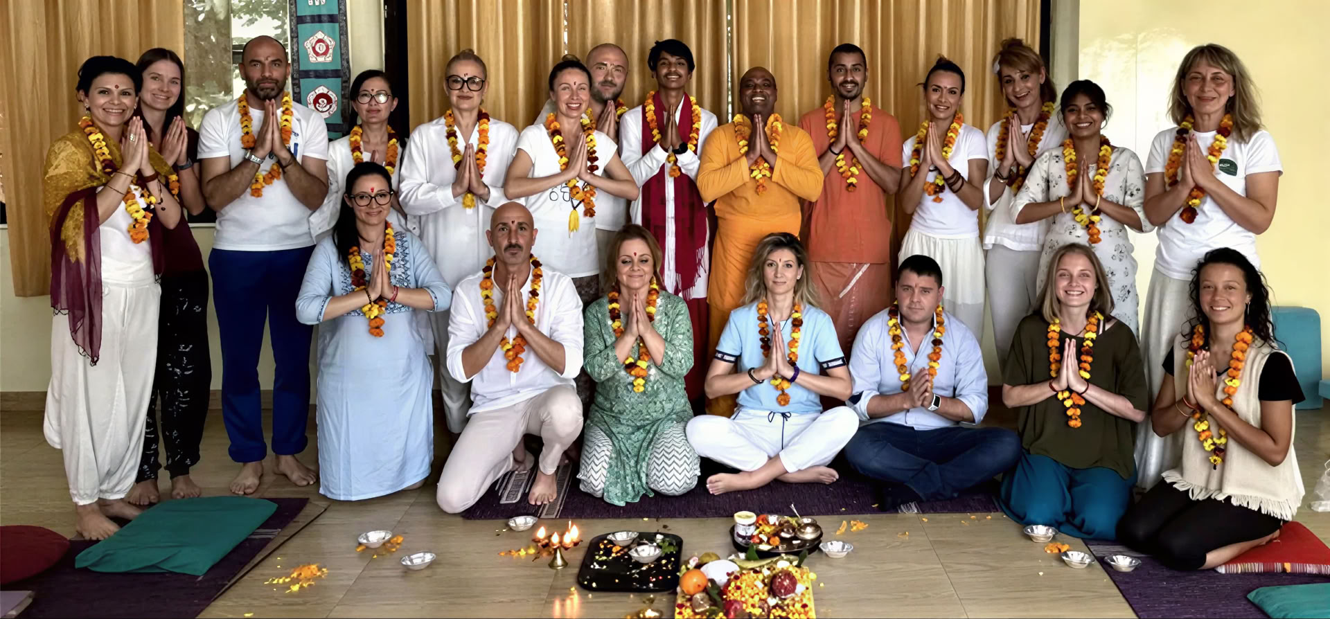 300 uur meditatie-lerarenopleiding in Rishikesh