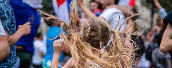 Familie Ecstatic Dance