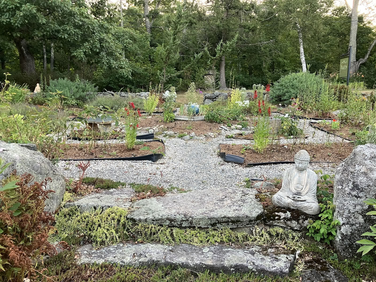 Natuurlijke Dharma-gemeenschap